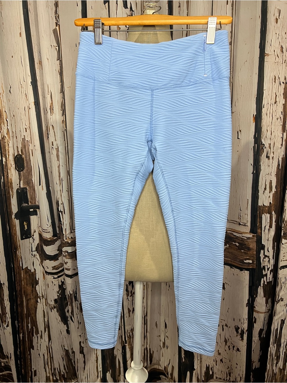 CALIA by Carrie Underwood Light Blue Textured Leggings